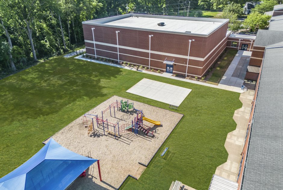 Mooresville Graded School District - Park View Elementary School Exterior