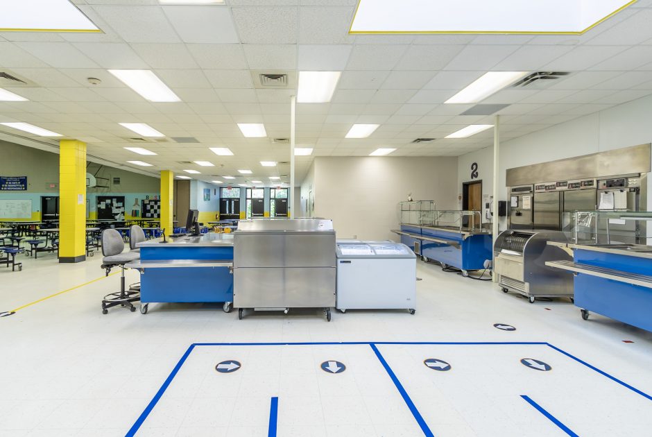 Mooresville Graded School District - South Elementary Cafeteria Lines