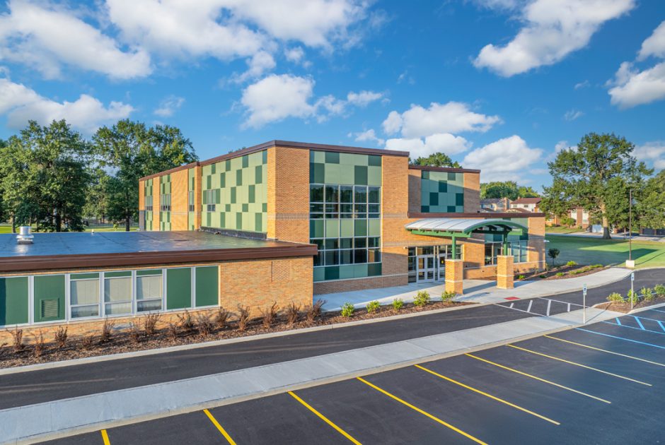 Griffith-Public-Schools-Wadsworth-Elementary---Exterior-Morning-2