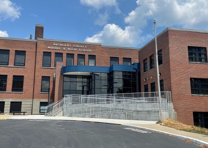 Exterior photo of Nicholas County School District's Middle/High School Building