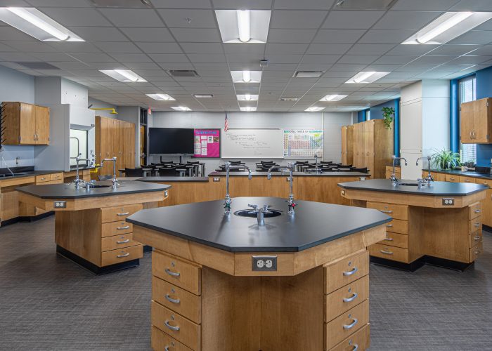 Warsaw High School renovated science lab