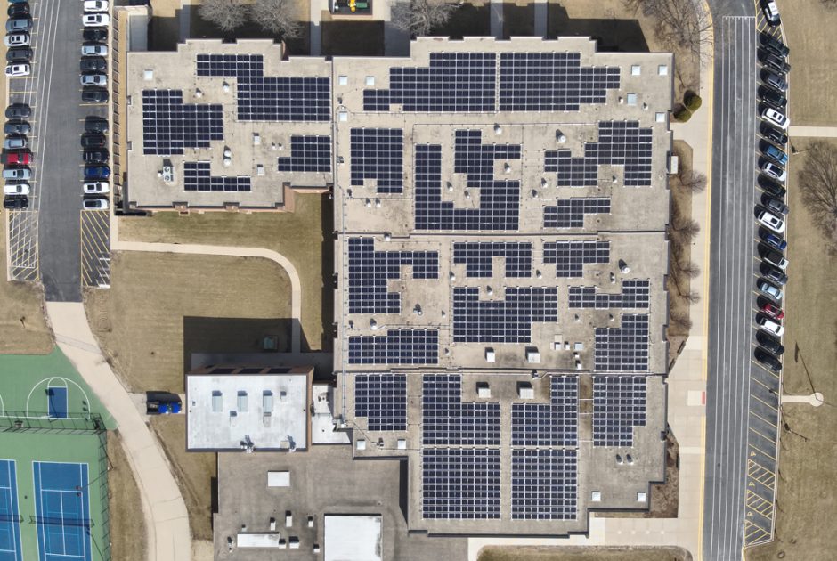 Schaumburg School District 54's rooftop solar at Addams Junior High School